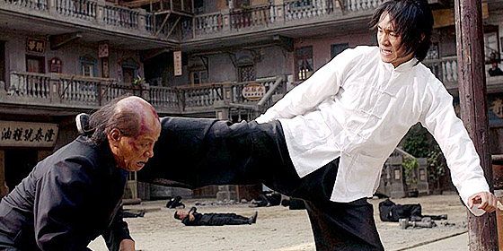  Kung Fu Hustle (2004)